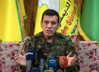 Ηγέτης των Κούρδων στη Συρία (SDF): Προτείνει αποστρατιωτικοποιημένη ζώνη στο Κομπάνι