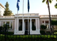 Ο πρωθυπουργός κάλεσε όλους τους βουλευτές το μεσημέρι στο Μαξίμου