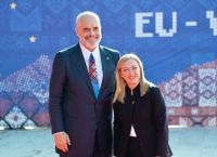 Μελόνι: Θέλει να ξαναρχίσει η μεταφορά αιτούντων άσυλο στα κέντρα της Αλβανίας μέσα στον Ιανουάριο Μελόνι: Θέλει να ξαναρχίσει η μεταφορά αιτούντων άσυλο στα κέντρα της Αλβανίας μέσα στον Ιανουάριο