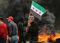 Συρία: Θρυαλλίδα για μεγάλες διαδηλώσεις χιλιάδων Αλαουιτών αποδείχθηκε ένα βίντεο με ασαφή ημερομηνία λήψης
