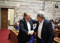 ΣΥΡΙΖΑ: Ο Φάμελλος δεν σηκώνει το γάντι που πετά ο Πολάκης ΣΥΡΙΖΑ: Ο Φάμελλος δεν σηκώνει το γάντι που πετά ο Πολάκης