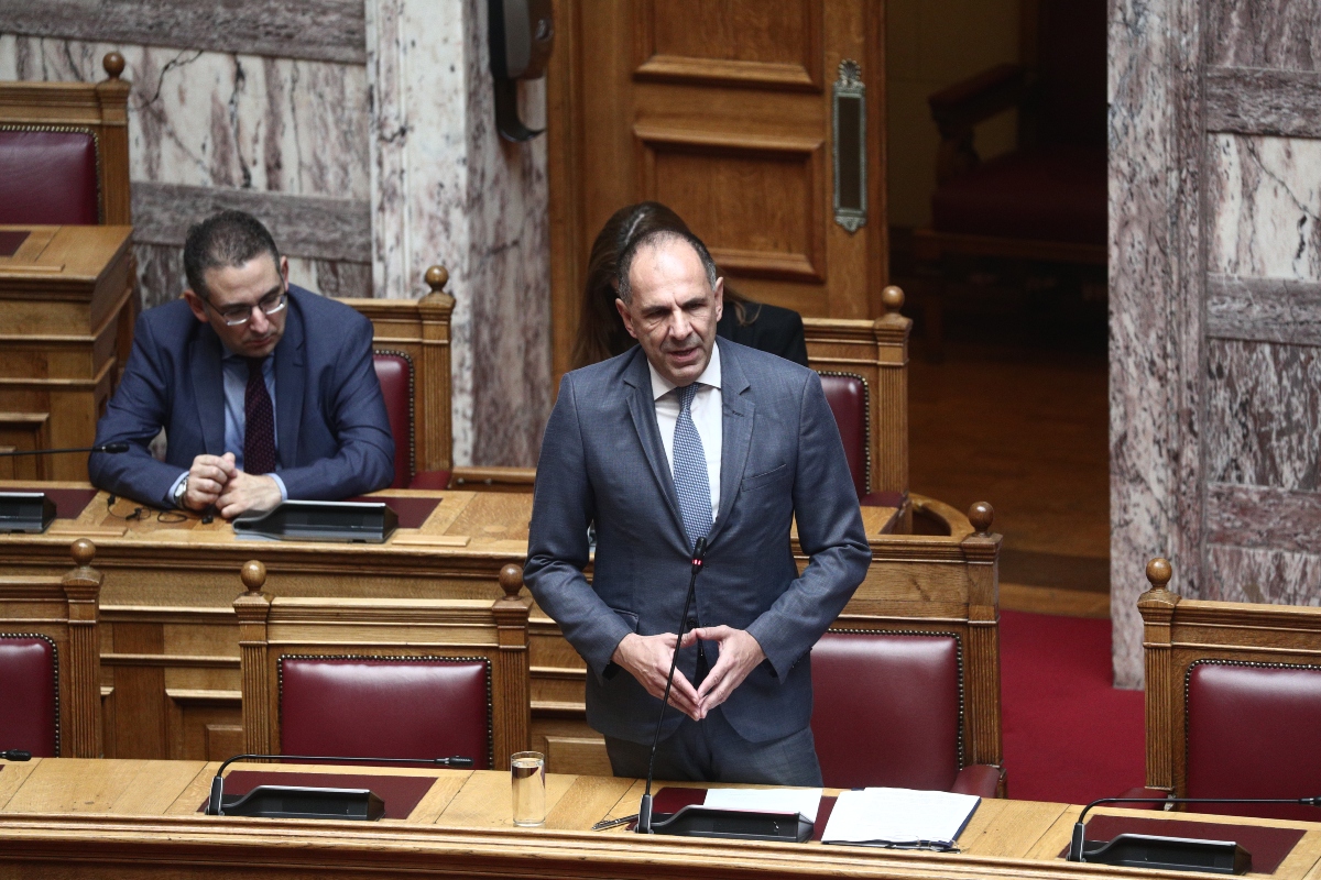 Στα “σκαριά” επίσκεψη Γεραπετρίτη στη Συρία