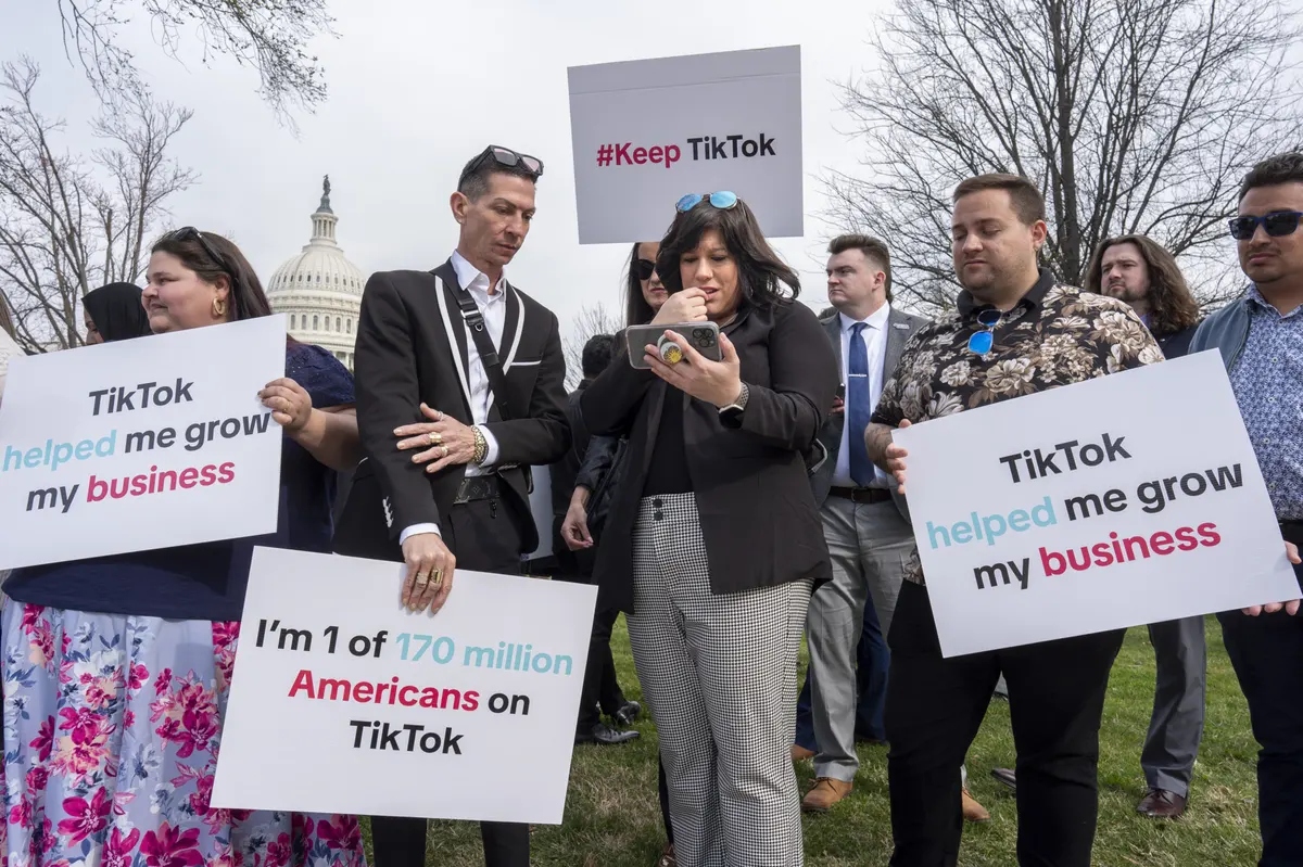ΗΠΑ: Προς απαγόρευση το TikTok