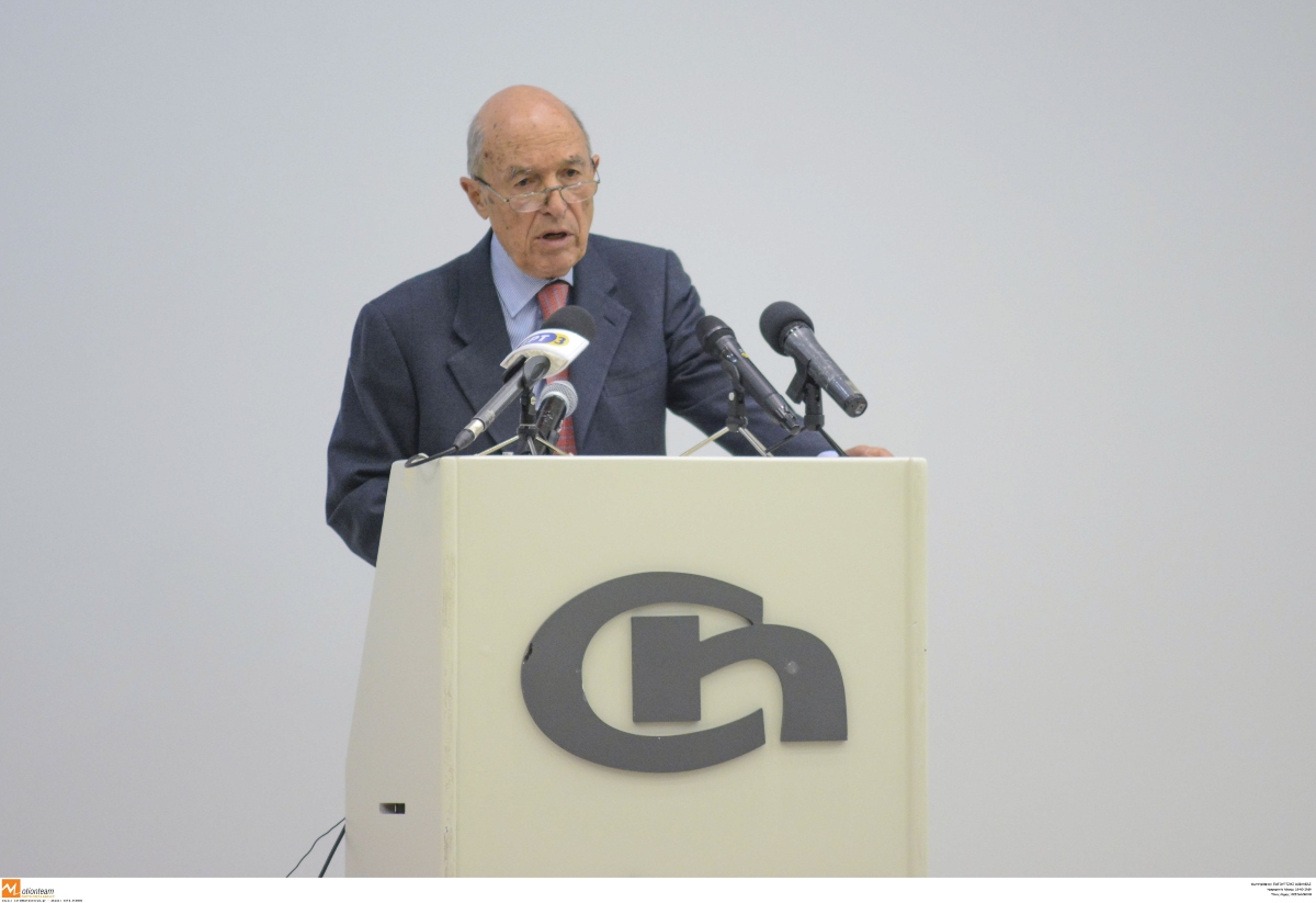 Κ. Σημίτης: Ρέκβιεμ για έναν σημαντικό της μεταπολίτευσης