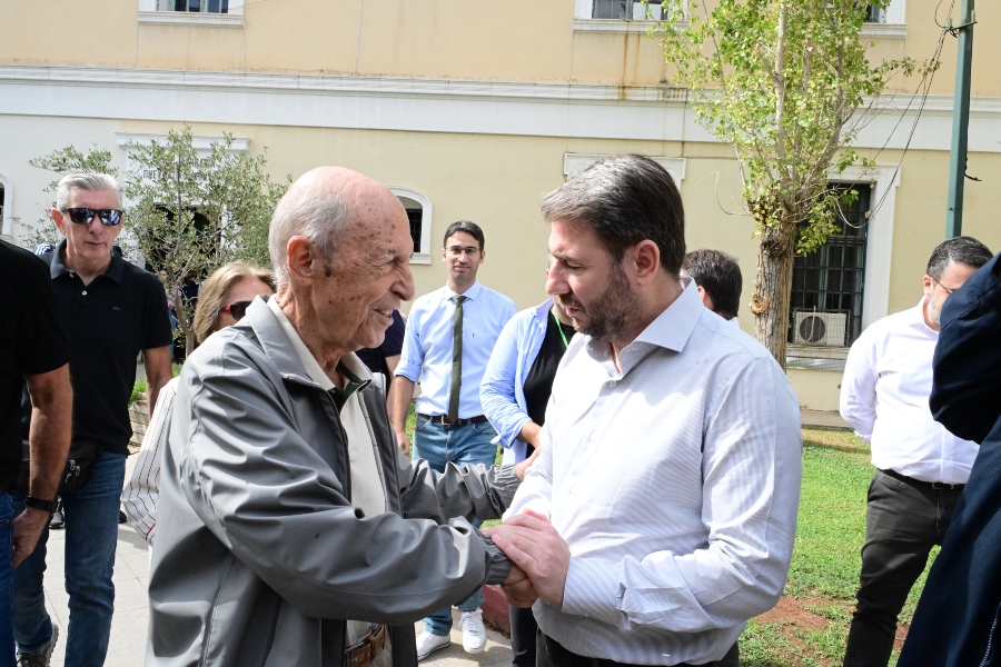 Ανδρουλάκης: Ο Κώστας Σημίτης άνοιξε ως πρωθυπουργός νέους ορίζοντες στην ελληνική κοινωνία