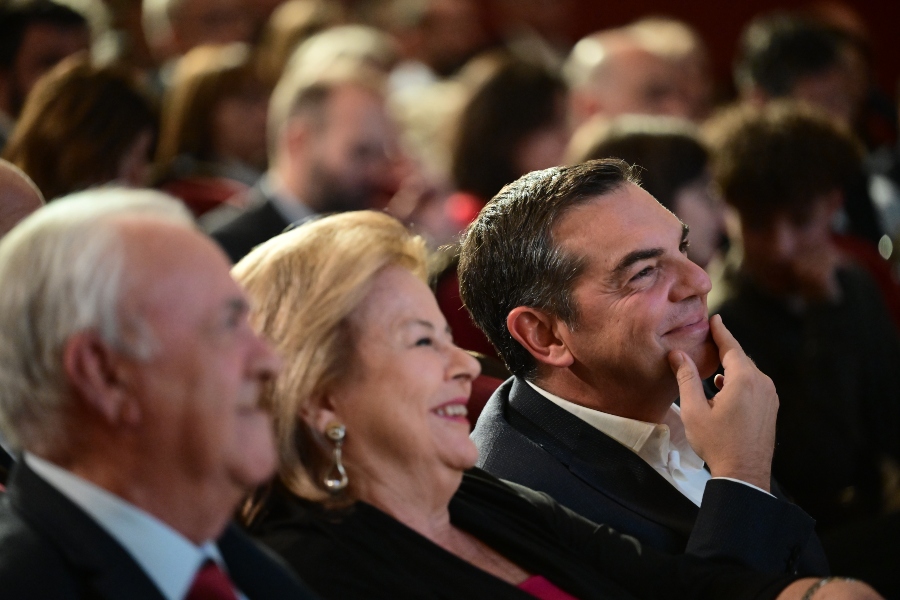 Συνάντηση Αλέξη Τσίπρα με Λούκα Κατσέλη – «Μήνυμα ενότητας η υποψηφιότητά της ως ΠτΔ»
