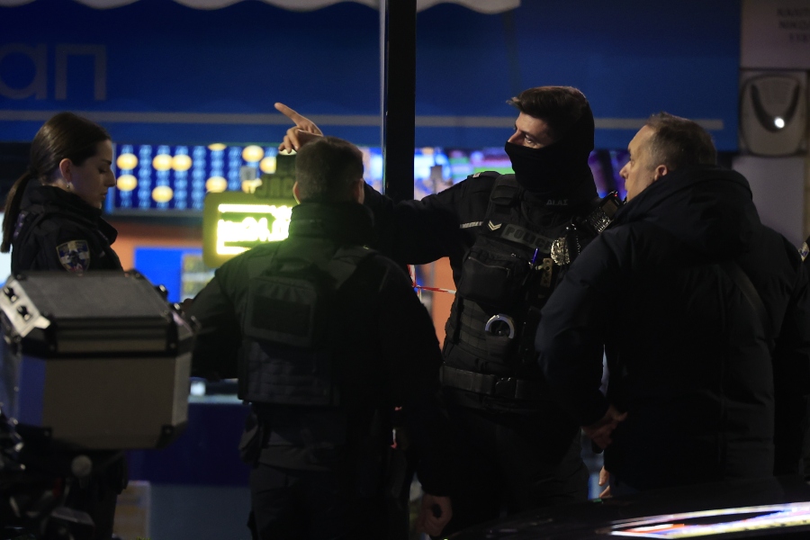 Νεκρός με χτύπημα στο κεφάλι βρέθηκε 55χρονος σε κατάστημα ΟΠΑΠ στο Παλαιό Φάληρο