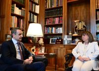 Συνάντηση Μητσοτάκη Σακελλαροπούλου: Δώσατε στον θεσμό ξεχωριστά χαρακτηριστικά -Θα προτείνουμε εξαετή θητεία