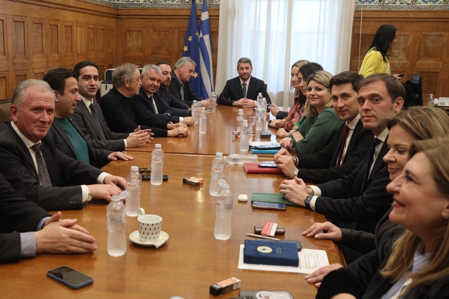 Κ.Ο ΠΑΣΟΚ: Την υπερψήφιση Κακλαμάνη στην προεδρία της Βουλής εισηγήθηκε ο Νίκος Ανδρουλάκης