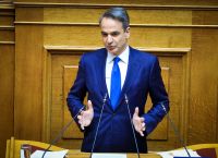 Μητσοτάκης κατά ΠΑΣΟΚ: Κόμμα «σούπερ μάρκετ», με προσφορές κάθε εβδομάδα