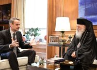 Συνάντηση Μητσοτάκη-Ιερώνυμου: Η αναφορά στον Αναστάσιο, θα πάνε μαζί στα Τίρανα για την εξόδιο ακολουθία