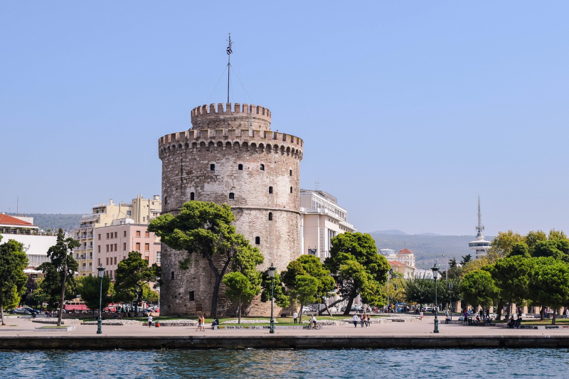 Αγρότες: Απόβαση με τα τρακτέρ στη Θεσσαλονίκη – «Δεν υποχωρούμε»