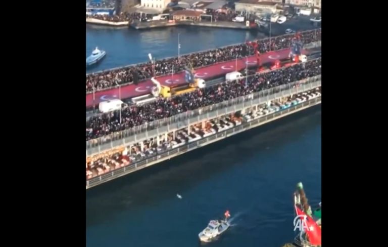 Μεγαλειώδης διαδήλωση στην Κωνσταντινούπολη κατά του Ισραήλ