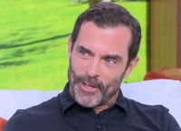 Μαρκουλάκης: «Η επαφή των σωμάτων είναι κάτι που δίνει χαρά και νόημα στη ζωή των ανθρώπων» Μαρκουλάκης: «Η επαφή των σωμάτων είναι κάτι που δίνει χαρά και νόημα στη ζωή των ανθρώπων»