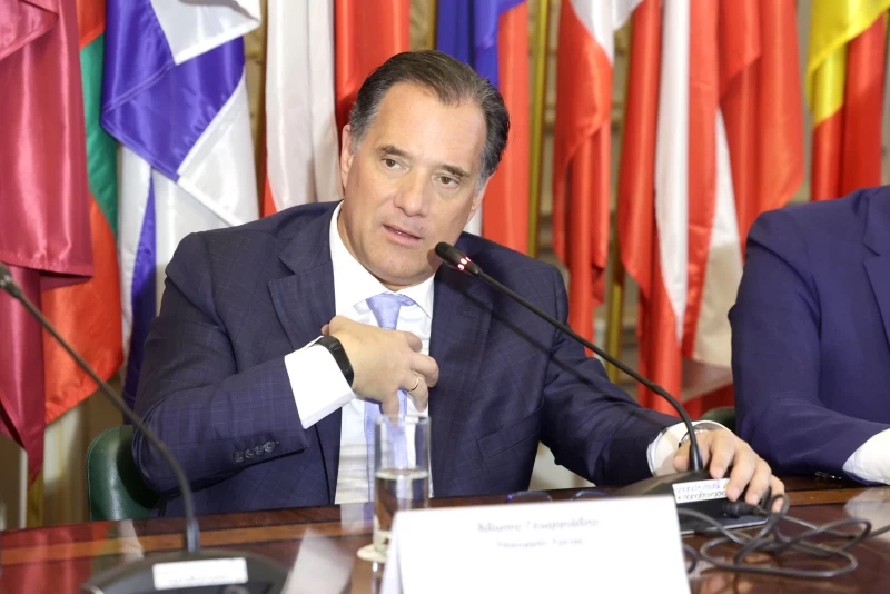 Άδωνις Γεωργιάδης: Συγκλονιστική η πρόοδος στην αντιμετώπιση του καρκίνου [pics]