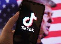 ΗΠΑ: Το TikTok επέστρεψε σε Apple Store και Google Play ΗΠΑ: Το TikTok επέστρεψε σε Apple Store και Google Play