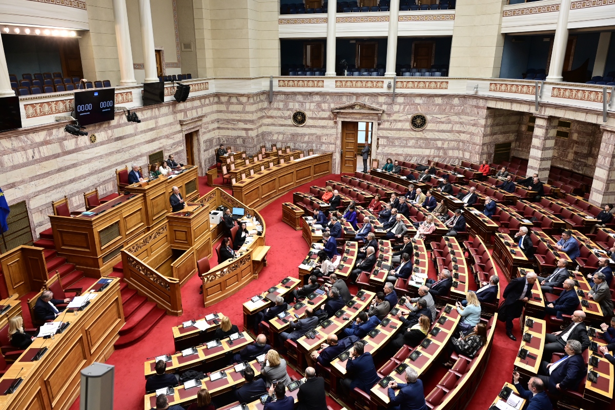 Κεντροαριστερά: Πού συγκλίνουν και πού αποκλίνουν οι προοδευτικές δυνάμεις