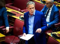 Επίθεση Γερουλάνου σε Μητσοτάκη: «Σοβαρευτείτε, είστε πρωθυπουργός της χώρας, όχι τρολ του διαδικτύου»