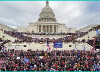 Ο Τζο Μπάιντεν καλεί τους Αμερικανούς να μην ξεχνούν την επίθεση στο Καπιτώλιο