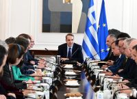 Υπουργικό Συμβούλιο εν μέσω πολιτικής κρίσης