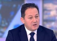 Στέλιος Πέτσας: Αποκρουστικός ο χθεσινός χαιρετισμός Μάσκ [vid,pics]