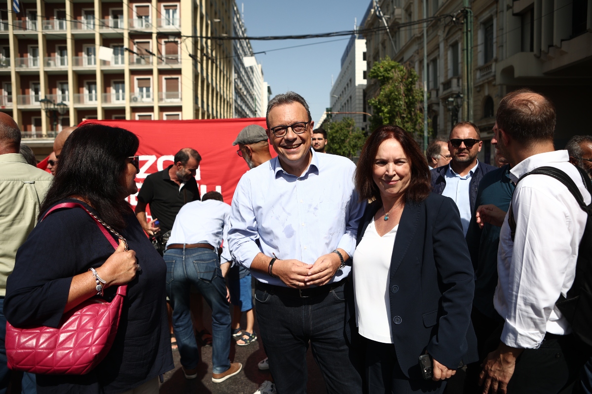 Τέμπη: Με πρωτοβουλία ΣΥΡΙΖΑ η αντιπολίτευση «στριμώχνει» Μητσοτάκη – Σενάρια για πρόταση μομφής