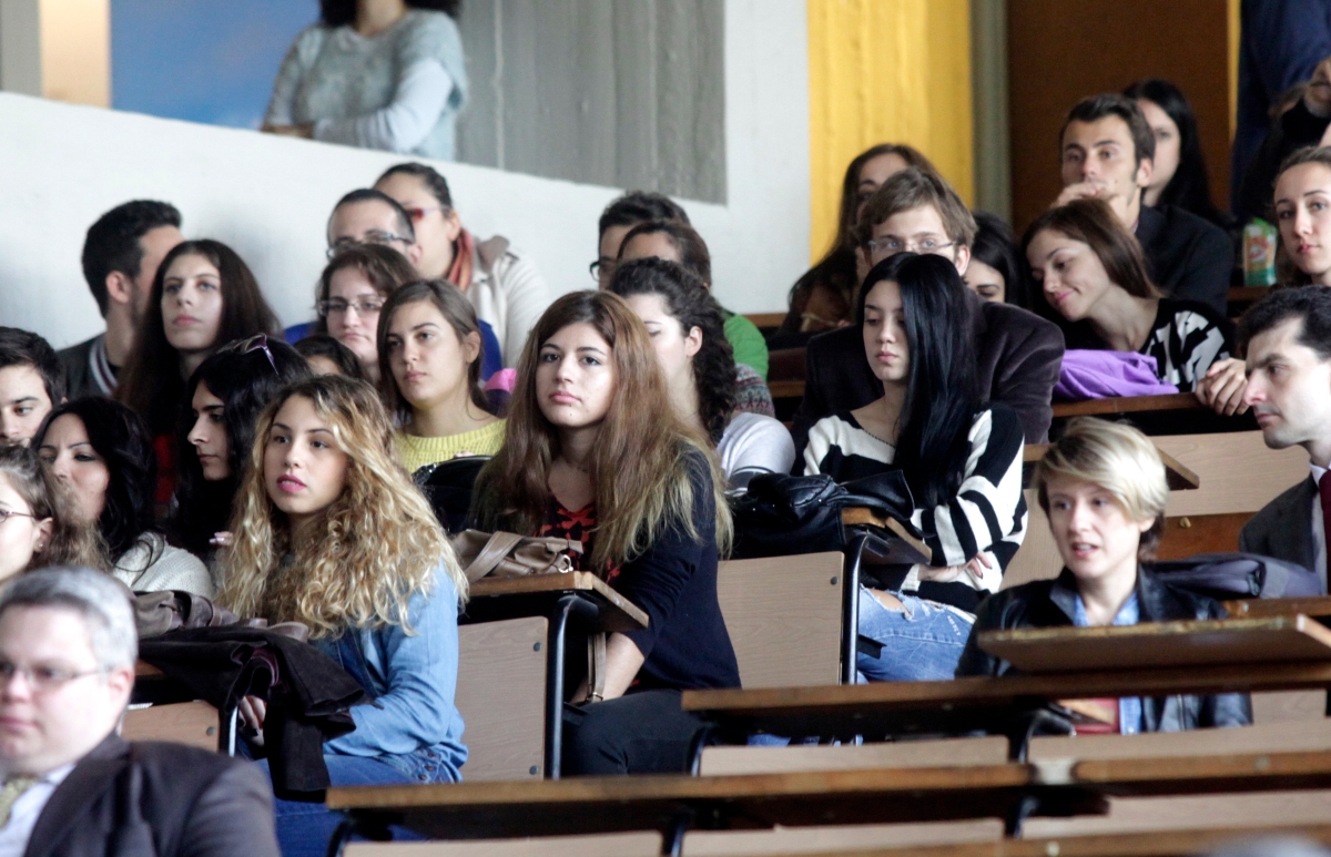 Tέλος χρόνου για τους «αιώνιους φοιτητές»