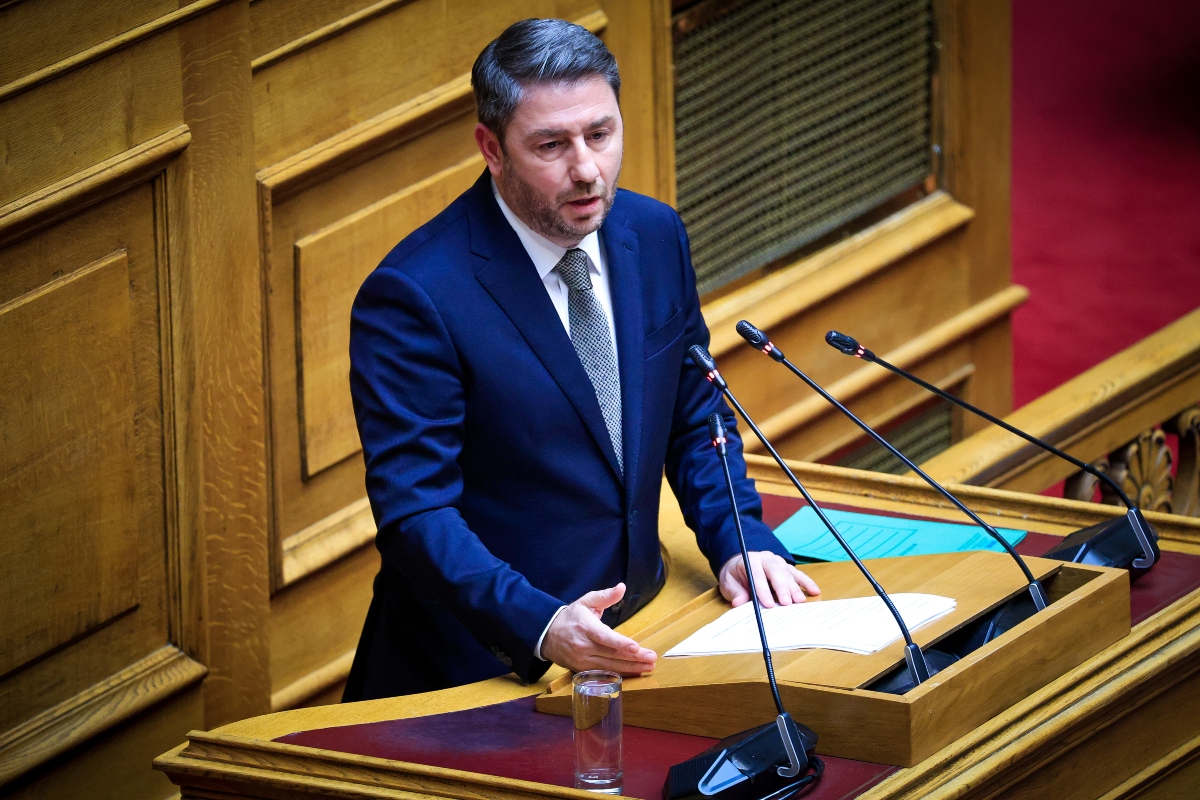 Η αντιπολίτευση “νεροκουβαλητής” της Λατινοπούλου;