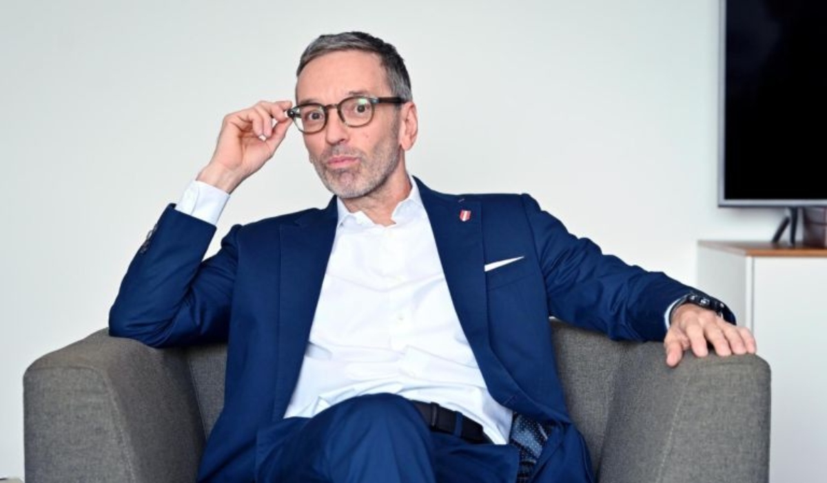 Αυστρία: Προς τρικομματικό συνασπισμό κινούνται τα κόμματα