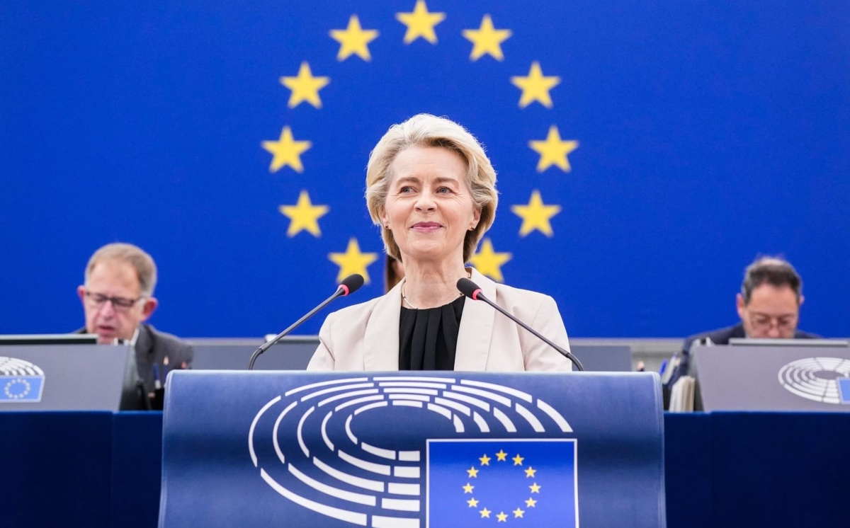 Φον ντερ Λάιεν: Δεν θα μείνουν αναπάντητοι οι δασμοί Τραμπ σε χάλυβα και αλουμίνιο