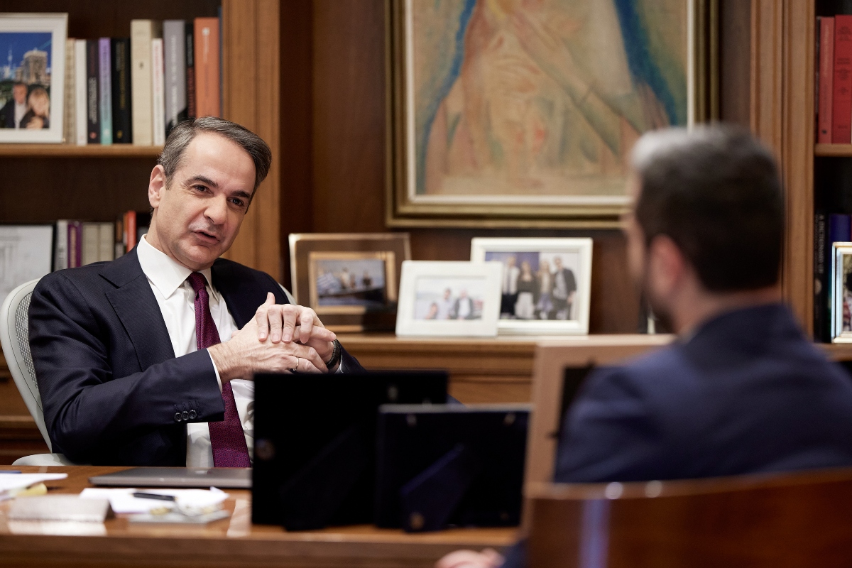 Μητσοτάκης στο Bloomberg: Εχει δίκιο ο Τραμπ για την Αμυνα – πρόσωπο «με ισχυρό κύρος» να εκπροσωπήσει την ΕΕ