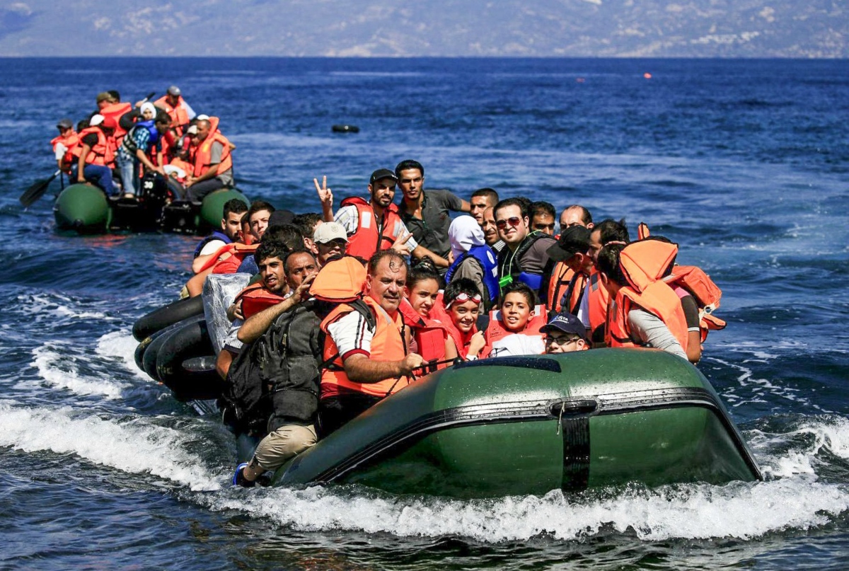 Μπορεί η μετανάστευση να σταματήσει τη μείωση του πληθυσμού της ΕΕ;