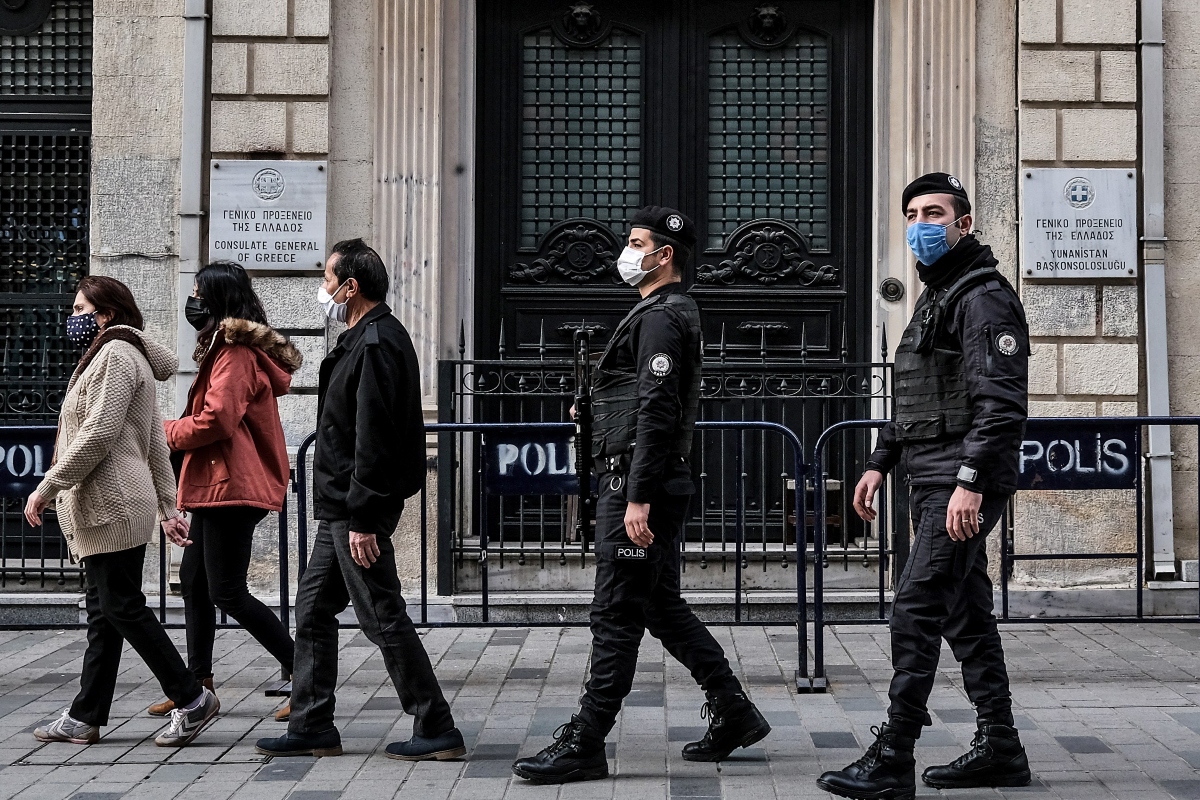 Κυβέρνηση: Παραπλανητικό το δημοσίευμα του Spiegel για επιστροφές προσφύγων στην Ελλάδα – Τι ισχύει