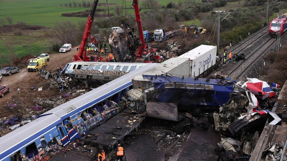 Τέμπη: Βαριές ευθύνες σε ΟΣΕ και Hellenic Train δείχνει το επίσημο πόρισμα – Αξιολογούνται τα νέα βίντεο