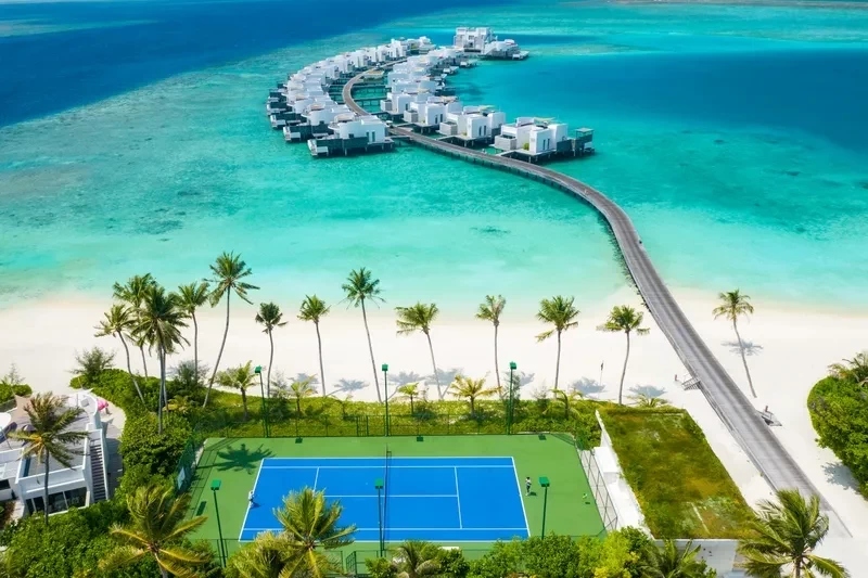 Εντυπωσιακά Tennis Courts δίπλα στη θάλασσα ή μέσα στη φύση