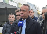 Χρήστος Σταϊκούρας: Προχωρά η ανανέωση του στόλου των αστικών λεωφορείων