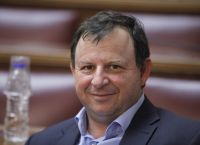 Τέμπη: Αδιανόητες δηλώσεις από βουλευτή της ΝΔ – «Καλώς ή κακώς ήταν νεκροί αυτοί οι άνθρωποι»