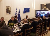 Τι είπαν οι σεισμολόγοι στη σύσκεψη με τον Μητσοτάκη για την Σαντορίνη – Ανησυχία σε λογικά πλαίσια