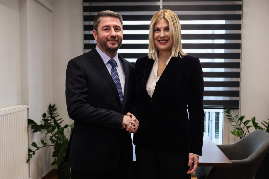 Ράνια Θρασκιά: Προσχωρεί στο ΠΑΣΟΚ-Τι είπε μετά τη συνάντηση με τον Ανδρουλάκη