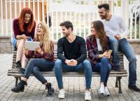 Ποιες εφαρμογές χρησιμοποιούν περισσότερο οι έφηβοι Ποιες εφαρμογές χρησιμοποιούν περισσότερο οι έφηβοι