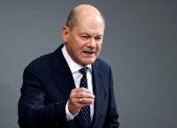 Σολτς μετά τη συνάντηση του Παρισιού: Κανένας δεν θα υπαγορεύσει οτιδήποτε στην Ουκρανία Σολτς μετά τη συνάντηση του Παρισιού: Κανένας δεν θα υπαγορεύσει οτιδήποτε στην Ουκρανία