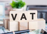 Το σχέδιο απαλλαγής από τον ΦΠΑ: Ποιες μικρές επιχειρήσεις ωφελούνται