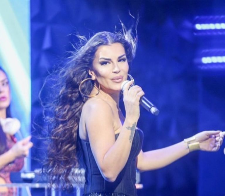 Σε τρομερή κατάσταση η Κολέτσα – Το βίντεο με το κορμί της “έριξε” το instagram [vid]