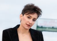 Ηρώ:”Ήμουν από τις πρώτες γυναίκες που έκανα παιδί μόνη μου-Όποιος έχει σθένος,να με ρωτήσει: “είσαι αυτό;”