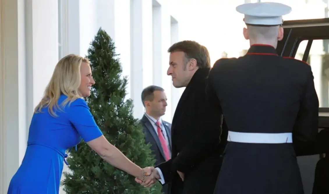 ΗΠΑ: “Καψώνι” Τραμπ σε Μακρόν-Δεν τον υποδέχτηκε στον Λευκό Οίκο, ενοχλημένος ο Γάλλος πρόεδρος