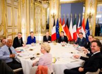 Παρίσι: Διχασμένοι οι Ευρωπαίοι για την αποστολή στρατευμάτων στην Ουκρανία- Τι λέει ο Ζελένσκι