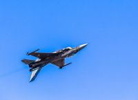 Hurriyet: Η Αθήνα εξαπολύει εξοπλιστική επίθεση