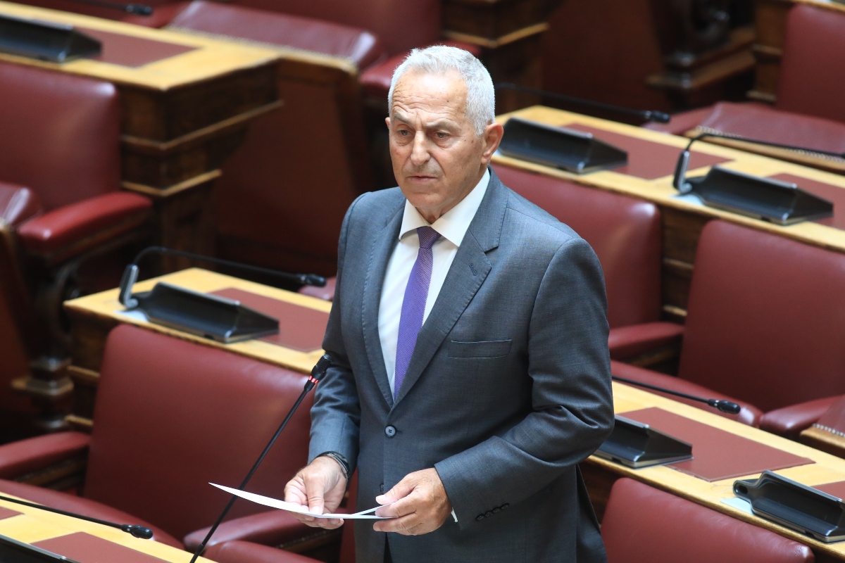 Συγκάλυψη και για το ναυάγιο της Πύλου; Ερώτηση Β. Αποστολάκη στη Βουλή