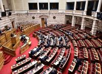 Parliament observes minute of silence for Tempe train crash victims Parliament observes minute of silence for Tempe train crash victims