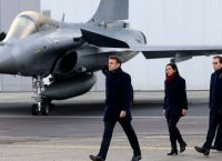 Τα ΗΑΕ παραλαμβάνουν τα πρώτα μαχητικά Rafale, ενώ η συμφωνία για τα F-35 είναι σε εκκρεμότητα